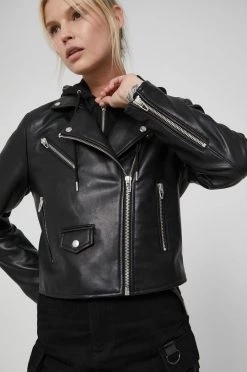 Γυναικεία Κοντά μπουφάν Medicine - Ραμόνεσκα Essential μαύρο 12 Γυναικεία Κοντά μπουφάν Medicine - Ραμόνεσκα Essential μαύρο -Medicine Κατάστημα unnamed file 1142