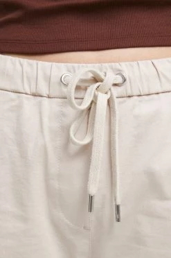 Γυναικεία Υφασμάτινα Παντελόνι Medicine μπεζ -Medicine Κατάστημα unnamed file 1408