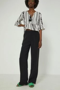 Γυναικεία Υφασμάτινα Παντελόνι Medicine χρώμα: μαύρο