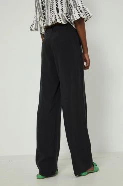 Γυναικεία Υφασμάτινα Παντελόνι Medicine χρώμα: μαύρο 8 Γυναικεία Υφασμάτινα Παντελόνι Medicine χρώμα: μαύρο -Medicine Κατάστημα unnamed file 1852