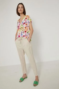 Γυναικεία Υφασμάτινα Παντελόνι Medicine χρώμα: μπεζ,