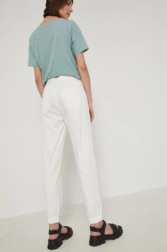 Γυναικεία Υφασμάτινα Παντελόνι Medicine χρώμα: μπεζ, 5 Γυναικεία Υφασμάτινα Παντελόνι Medicine χρώμα: μπεζ, - Image 3