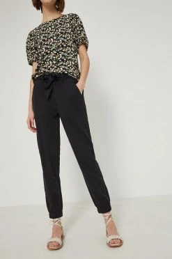 Γυναικεία Υφασμάτινα Παντελόνι Medicine χρώμα: μαύρο,