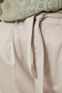 Γυναικεία Υφασμάτινα Παντελόνι Medicine χρώμα: μπεζ -Medicine Κατάστημα unnamed file 2181