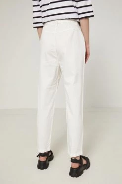 Γυναικεία Υφασμάτινα Παντελόνι Medicine χρώμα: άσπρο -Medicine Κατάστημα unnamed file 2185