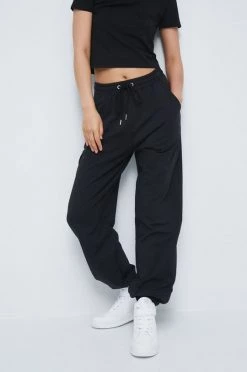 Γυναικεία Παντελόνια φόρμας Παντελόνι φόρμας Medicine μαύρο