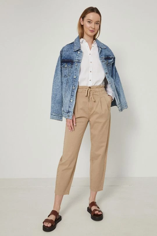 Γυναικεία Υφασμάτινα Παντελόνι Medicine χρώμα: μπεζ, 4 Γυναικεία Υφασμάτινα Παντελόνι Medicine χρώμα: μπεζ, - Image 2