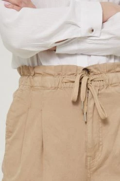 Γυναικεία Υφασμάτινα Παντελόνι Medicine χρώμα: μπεζ, 9 Γυναικεία Υφασμάτινα Παντελόνι Medicine χρώμα: μπεζ, -Medicine Κατάστημα unnamed file 2206