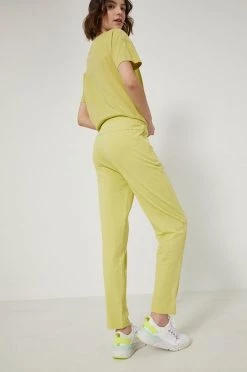 Γυναικεία Παντελόνια φόρμας Παντελόνι Medicine χρώμα: πράσινο -Medicine Κατάστημα unnamed file 2222