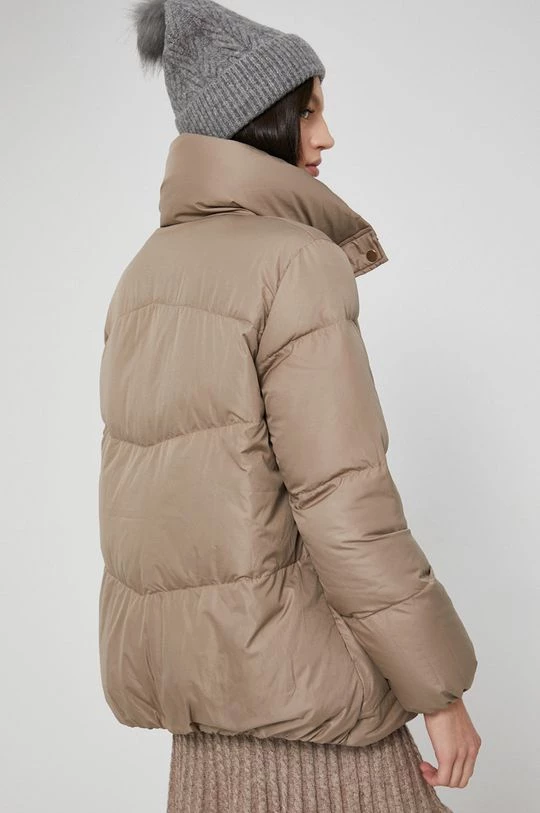 Γυναικεία Κοντά μπουφάν Medicine - Μπουφάν με επένδυση από πούπουλα Essential μπεζ 5 Γυναικεία Κοντά μπουφάν Medicine - Μπουφάν με επένδυση από πούπουλα Essential μπεζ - Image 3
