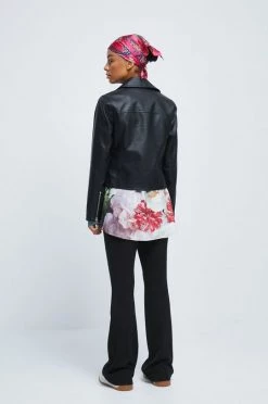 Γυναικεία Κοντά μπουφάν Ραμόνεσκα Medicine χρώμα: μαύρο -Medicine Κατάστημα unnamed file 916