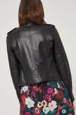 Γυναικεία Κοντά μπουφάν Medicine - Δερμάτινη ραμονέσκα Essential μαύρο -Medicine Κατάστημα unnamed file 965