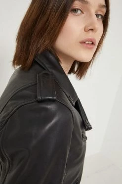 Γυναικεία Κοντά μπουφάν Medicine - Δερμάτινη ραμονέσκα Essential μαύρο -Medicine Κατάστημα unnamed file 967